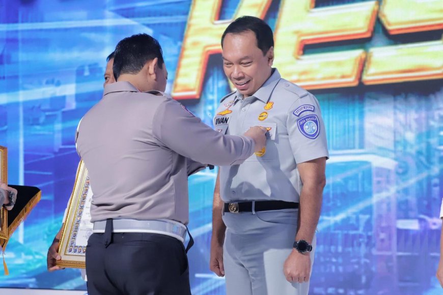 Konsisten Dukung Korlantas Polri di Bidang Kamseltibcarlantas, Jasa Raharja Dapat Piagam Penghargaan dari Kapolri