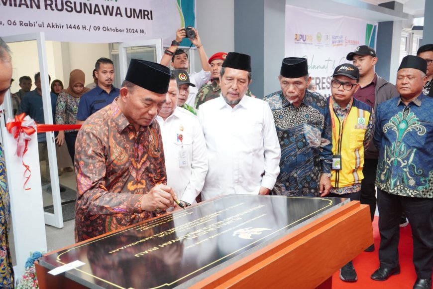 Menko Muhadjir Effendy Resmikan Rusunawa di Komplek Universitas Muhammadiyah Riau 