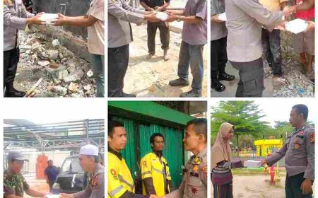 Dit binmas Polda Riau Subdit Bintibsos polda Riau Gelar Jumat Berkah, Bagikan Nasi Kotak untuk Masyarakat Kurang Mampu