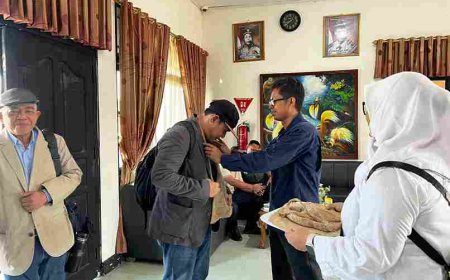 Ketua Umum PWI Pusat, Zulmansyah Sekedang, Tiba di Manokwari