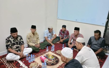 Bimbel IDK Priority Arutala Gelar Doa Bersama Warga dan Santuni Anak Yatim.