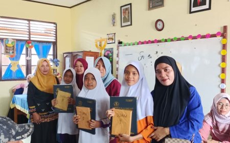 Menyambut Libur Panjang, SD Negeri 011 Bukit Pedusunan Laksanakan Pembagian Raport Semester Ganjil Tahun Ajaran 2024/2025