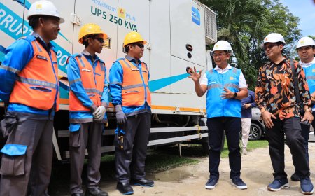 GM PLN UID RKR Tinjau Langsung Kesiapan Pasokan Listrik Gereja di Kota Pekanbaru Jelang Natal 2024