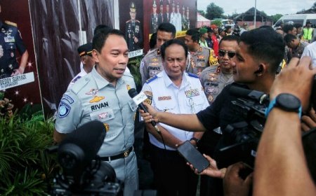 Dirut Jasa Raharja bersama Wamenhub, dan Kakorlantas Polri Gelar Tinjauan Arus Mudik dan Libur Nataru di Tol Jogja-Solo