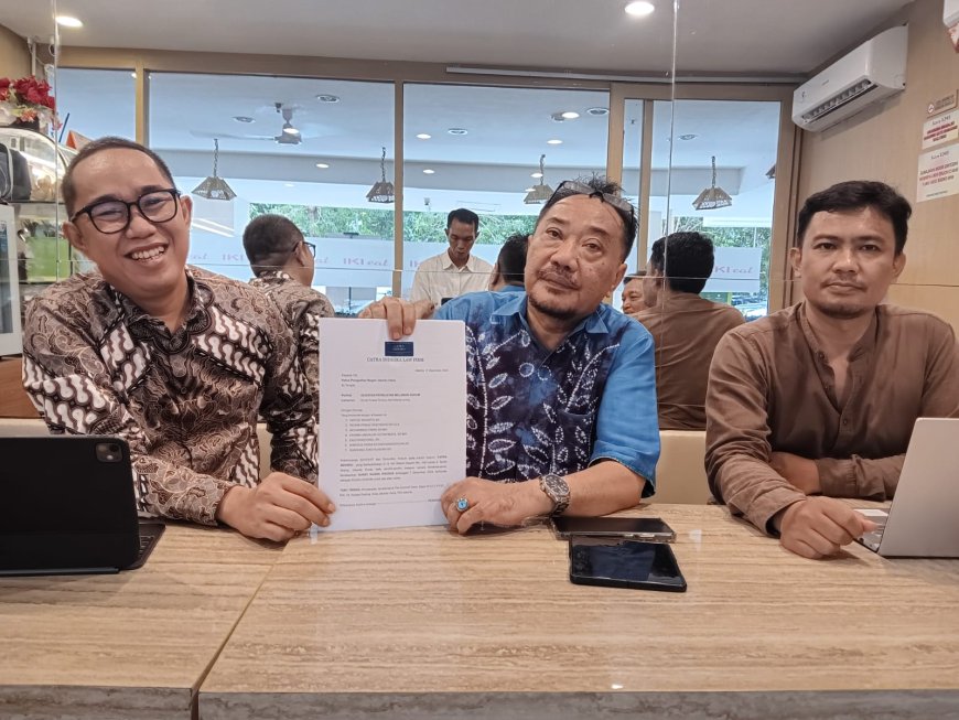 Pembeli Jam Mewah Minta Haknya Diberikan