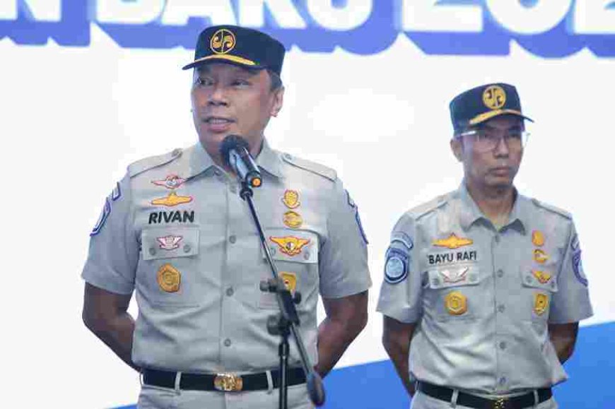 Rivan A. Purwantono Pimpin Apel Pengamanan Mudik Nataru Jasa Raharja dan Pastikan Kesiapan Seluruh Personel