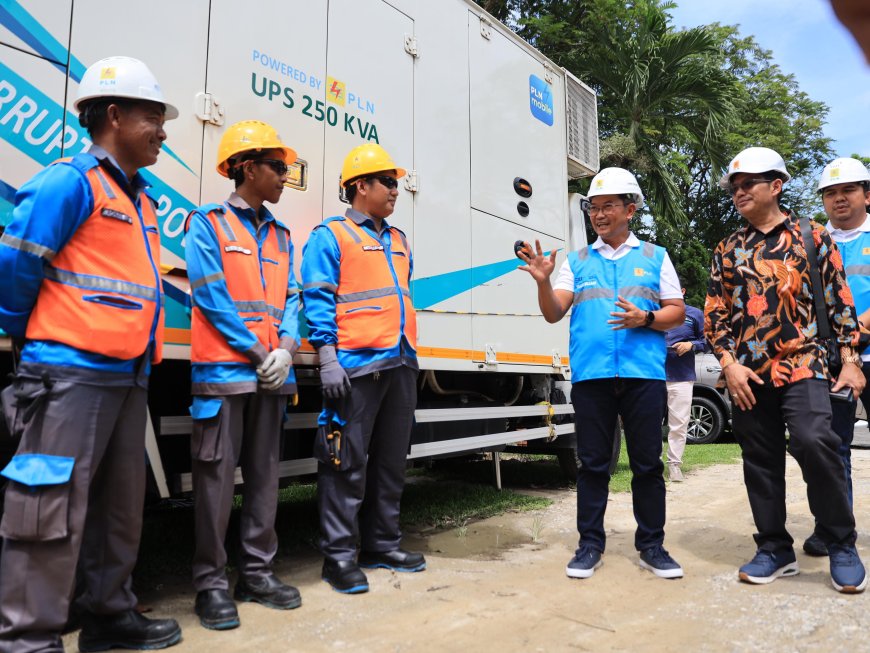 GM PLN UID RKR Tinjau Langsung Kesiapan Pasokan Listrik Gereja di Kota Pekanbaru Jelang Natal 2024