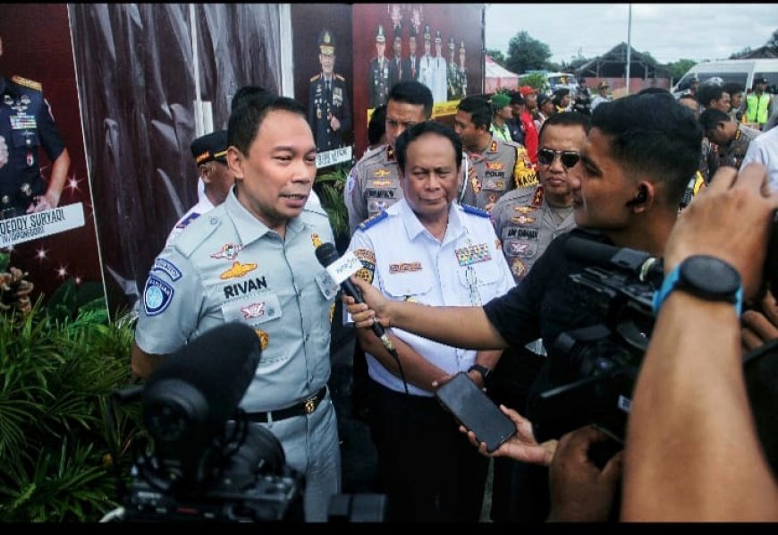 Dirut Jasa Raharja bersama Wamenhub, dan Kakorlantas Polri Gelar Tinjauan Arus Mudik dan Libur Nataru di Tol Jogja-Solo