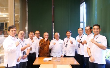 Tingkatkan Infrastruktur Kelistrikan, PLN UID RKR dan PLN MCTN Relokasi Gardu Induk Mobile 1x20 MVA dari Gresik ke Tandun Rokan Hulu