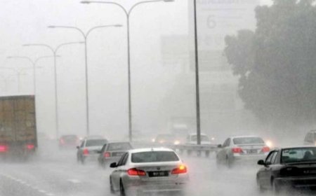 BMKG Pekanbaru: Waspada Hujan Lebat Disertai Petir di Sebagian Wilayah Riau Hari Ini