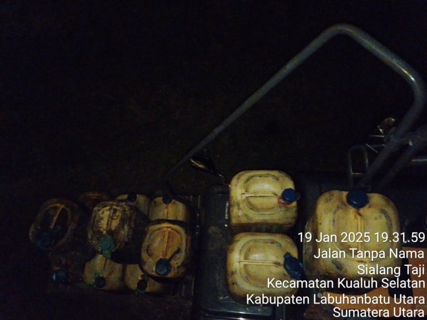 Excavator Proyek Irigasi PTPN IV Labuhan Haji Diduga Gunakan BBM Bersubsidi