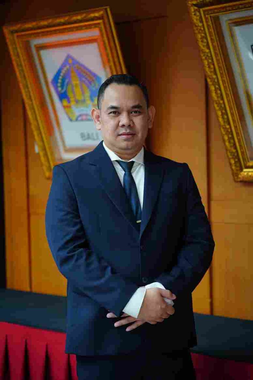 Abdul Wahid dan SF Hariyanto Resmi Dilantik Sebagai Gubernur dan Wakil Gubernur Riau 2025-2030, Rido Adriansyah: Selamat atas pelantikan nya