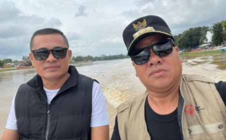 Bupati Kuansing Suhardiman Amby Tinjau Banjir dengan Speed Boat, Tindak Lanjut Arahan Presiden Prabowo