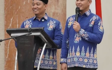 Safari Ramadan Perdana, Walikota Pekanbaru Agung Nugroho Buka Puasa Bersama Warga di Masjid Jabal Rahmah