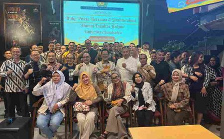 Alumni Fakultas Hukum Universitas Janabadra Gelar Buka Bersama di Jakarta