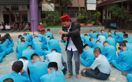 SMK Multi Mekanik Masmur Pekanbaru Gelar Pesantren Kilat Ramadhan 1446 H
