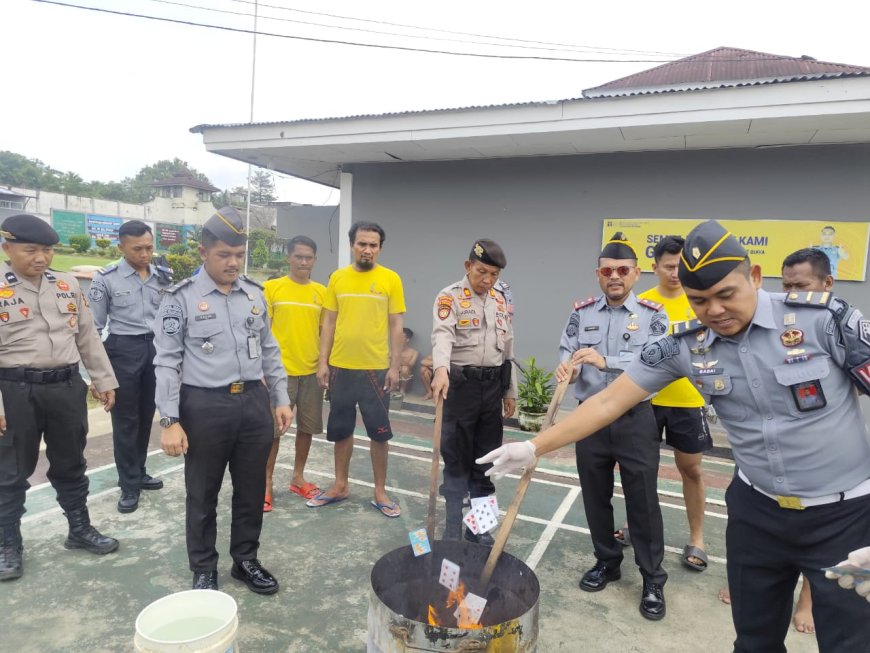 Rutan Rengat Gelar Razia dan Tes Urine, Pastikan Lingkungan Aman dan Tertib