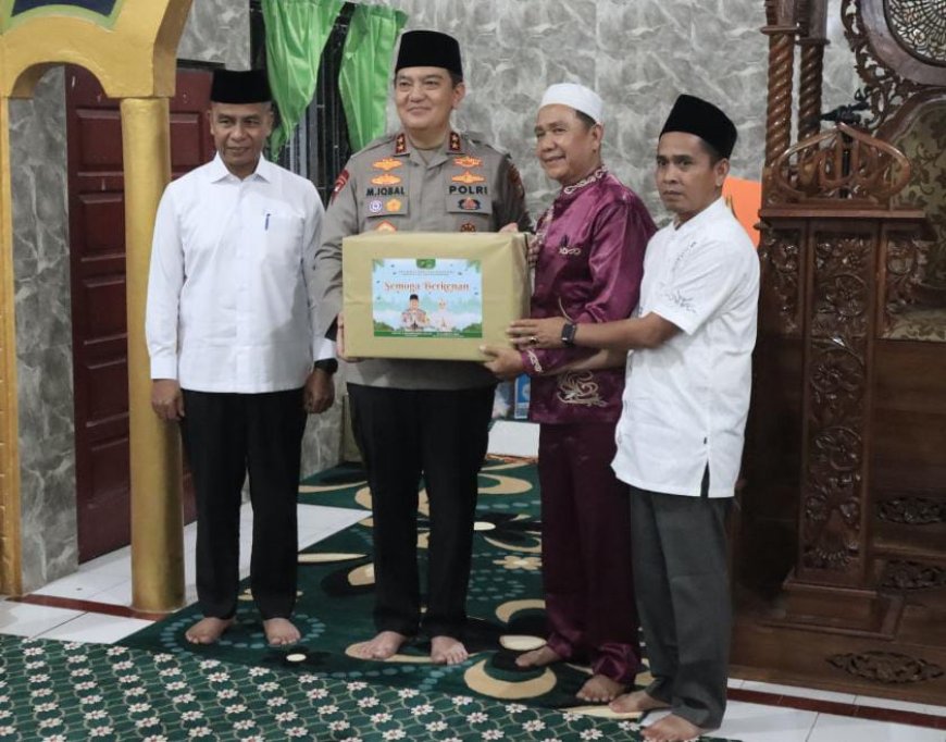 Kapolda Riau Gelar Safari Ramadan di Kampar, Pererat Silaturahmi dan Jaga Kamtibmas