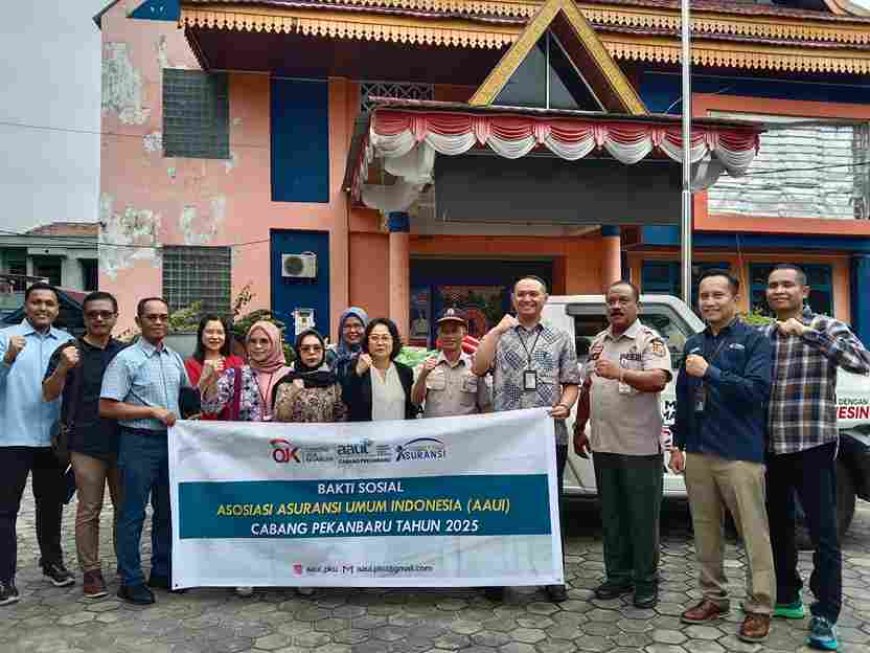 AAUI Cabang Pekanbaru dan BPBD Salurkan Bantuan untuk Korban Banjir di Pekanbaru