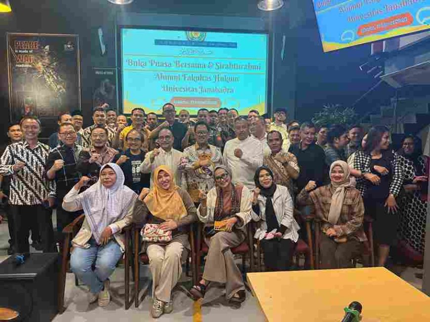 Alumni Fakultas Hukum Universitas Janabadra Gelar Buka Bersama di Jakarta