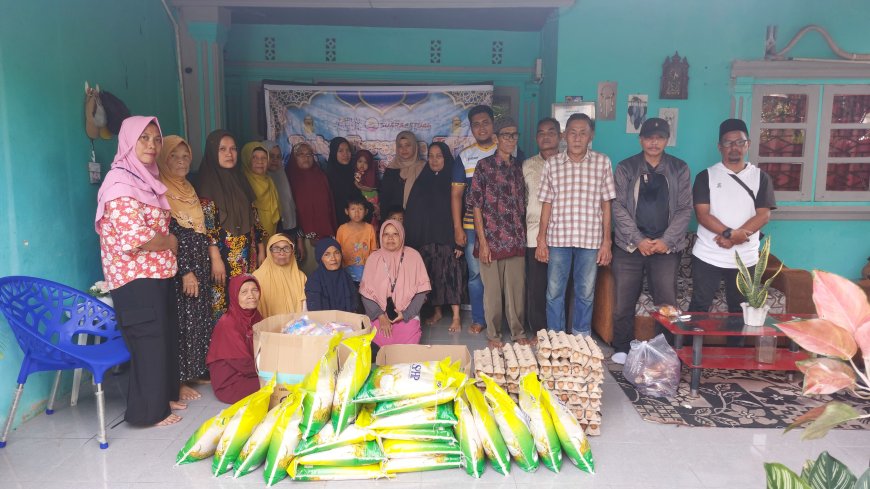 Forum Pemred Riau Gelar Aksi Sosial Berbagi Sembako untuk Kaum Dhuafa di Bulan Ramadan