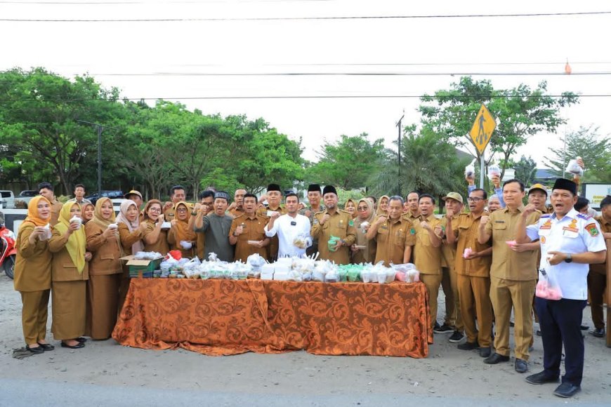 Pemerintah Kabupaten Labuhanbatu Utara Gelar Acara Berbagi Takjil Merayakan Bulan Suci Ramadan