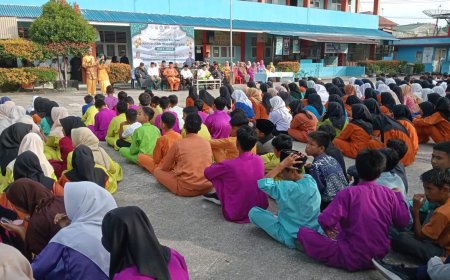 Kepsek SMK Telkom Pekanbaru Klarifikasi Isu Pungli: “Tidak Ada Kaitan Antara Uang Perpisahan dan Pengumuman Kelulusan”