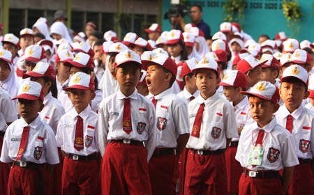 Mahkamah Konstitusi Tegaskan Kewajiban Negara Biayai Pendidikan Dasar di Sekolah Negeri dan Swasta