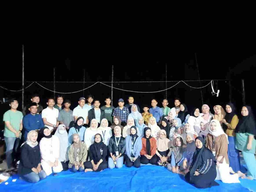 Tiga Pekan Penuh Makna: Mahasiswa Poltekkes Kemenkes Riau Pamit dari RW 10 Pebatuan u