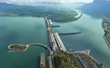 Ambisi Manusia Ubah Bumi: NASA Ungkap Dampak Bendungan Tiga Ngarai Tiongkok terhadap Rotasi Planet