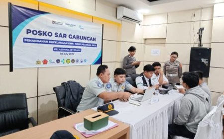 Jasa Raharja Perkuat Komitmen Pelayanan dan Koordinasi Antar Instansi Saat Tinjau Lokasi Evakuasi KM Tunu Pratama Jaya 