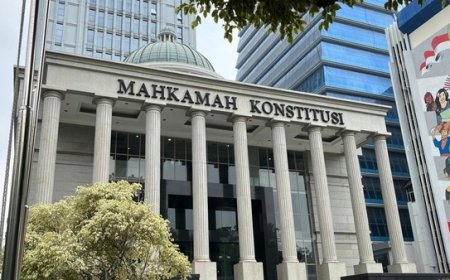 MK Tolak Gugatan Syarat Capres-Cawapres Lulusan S-1: Tidak Beralasan Menurut Hukum
