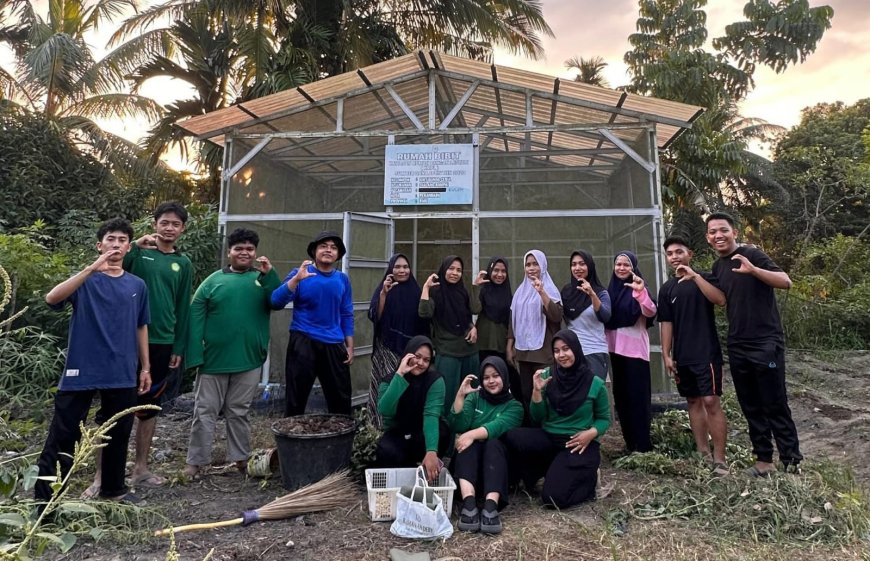 Kebun Mini, Semangat Besar: Sinergi KWT Bunda Ceria dan Mahasiswa UNRI Tumbuhkan Pertanian Mandiri