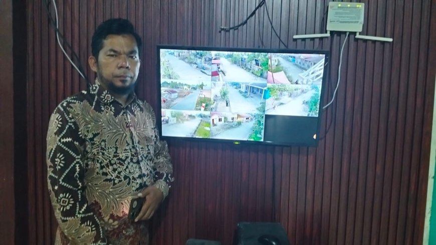 Demi Warga, Insentif Tak Disentuh: Kisah Pengabdian Ambo