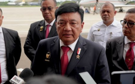 Menko Polkam: Pemerintah Tegas Larang Pengibaran Bendera One Piece Saat HUT RI