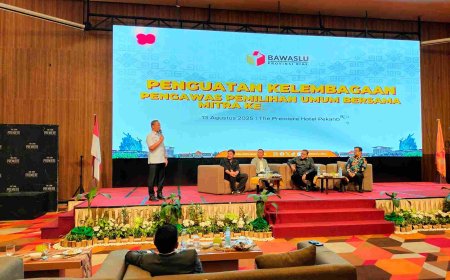 Bawaslu Riau Gelar kegiatan Penguatan Kelembagaan Pengawas Pemilu Bersama Mitra Kerja