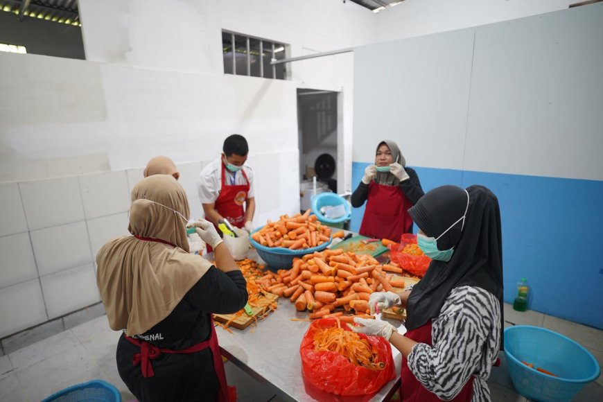 Pertamina Patra Niaga Ubah Limbah Makanan Jadi Pakan Ternak, Dukung Ketahanan Pangan di Maros