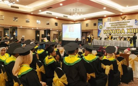STIE Dharma Putra Kukuhkan 77 Sarjana Baru, Siap Mengabdi untuk Bangsa