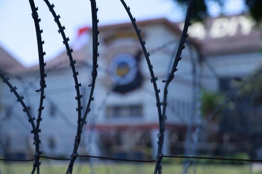 Perusakan dan Pembakaran Mako Polda DIY: Seorang Staf BEM UNY Jadi Tersangka