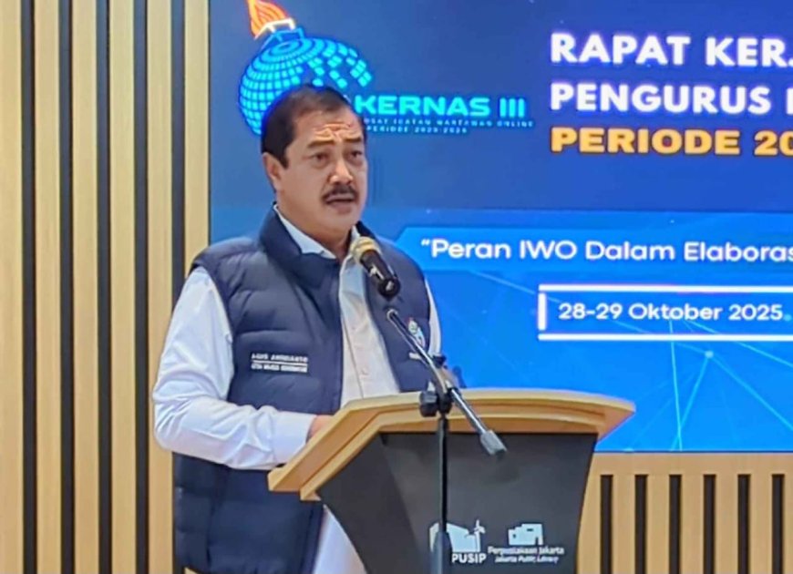 Menimipas Agus Andrianto Tutup Rakernas IWO 2025: Teguhkan Peran Wartawan Online di Era Digital