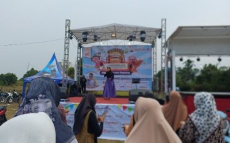 Eliza Hayati Guncang Panggung Pesta Rakyat HUT ke-11 Suaraaktual.co di Kulim