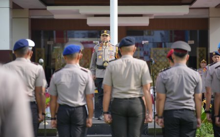 Akhir Tahun Penuh Makna, 356 Personel Polda DIY Terima Kenaikan Pangkat