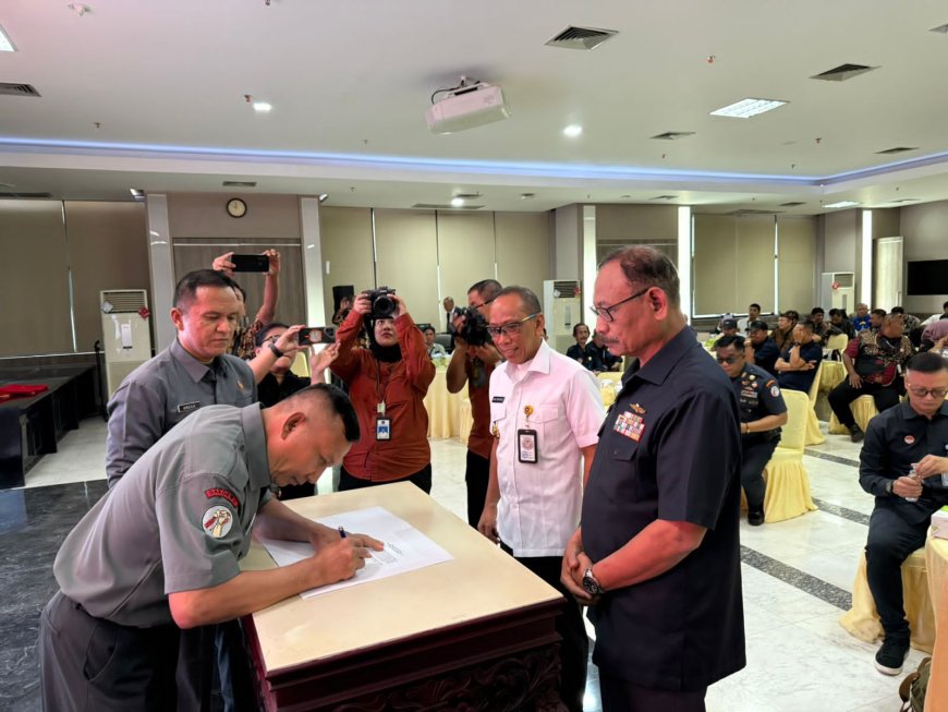 Riau Perkuat Barisan Bela Negara, Bakorwil FKBN Resmi Dilantik dalam Prosesi Nasional