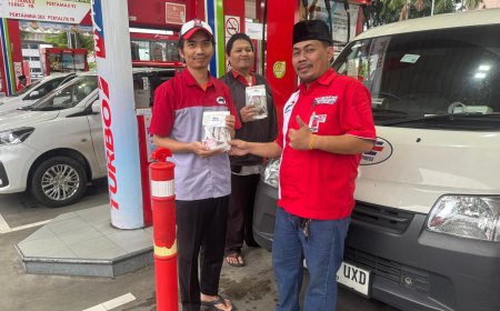 Pertamina Retail Dukung Program MyPertamina Ramadan Berbagi agikan Takjil Gratis di Jaringan SPBU COCO