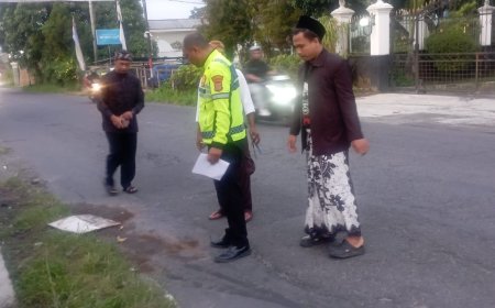 Dosen Lansia Tewas Ditabrak Mobil Misterius Saat Hendak Subuh Berjamaah di Jalan Kaliurang