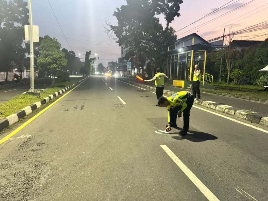 Truk Putar Balik, Motor Hantam Belakang: Pemuda 23 Tahun Tewas di Ringroad Barat Sleman