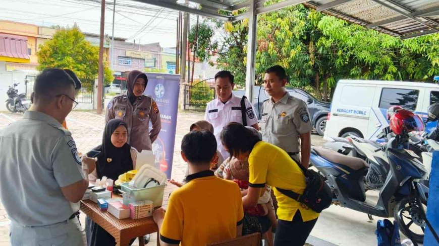 Jasa Raharja Suguhkan Cek Kesehatan Gratis Bagi Wajib Pajak Taat di Samsat Perawang