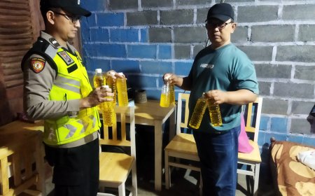 Operasi KRYD Sikat Miras Ilegal, Polres Bantul Amankan 30 Galon Arak dan Ratusan Botol di Sejumlah Kapanewon