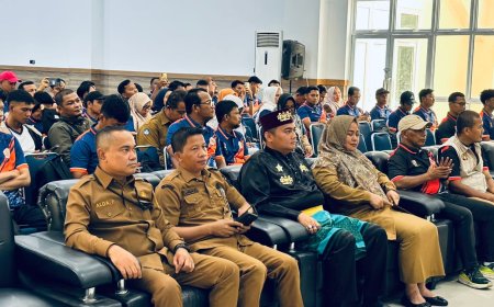 Silat Masuk Sekolah: Disdik Pekanbaru–IPSI Perkuat Karakter Siswa Lewat Jurus Seni Tunggal