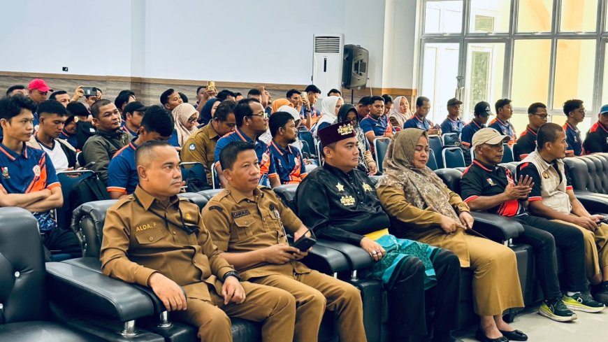 Silat Masuk Sekolah: Disdik Pekanbaru–IPSI Perkuat Karakter Siswa Lewat Jurus Seni Tunggal